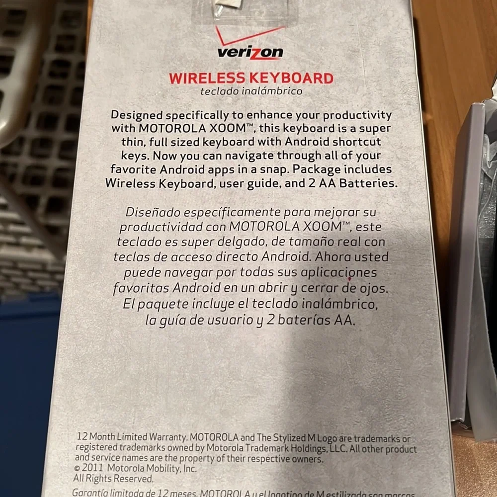wireless universal Motorola keyboard from verizon